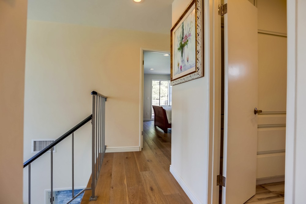 Virtual tour photo 30 of 83 for The Mermaid House