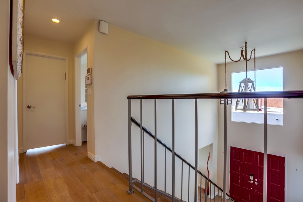 Virtual tour photo 31 of 83 for The Mermaid House