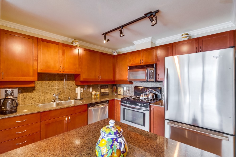 Virtual tour photo 20 of 45 for 1240 India St #1904