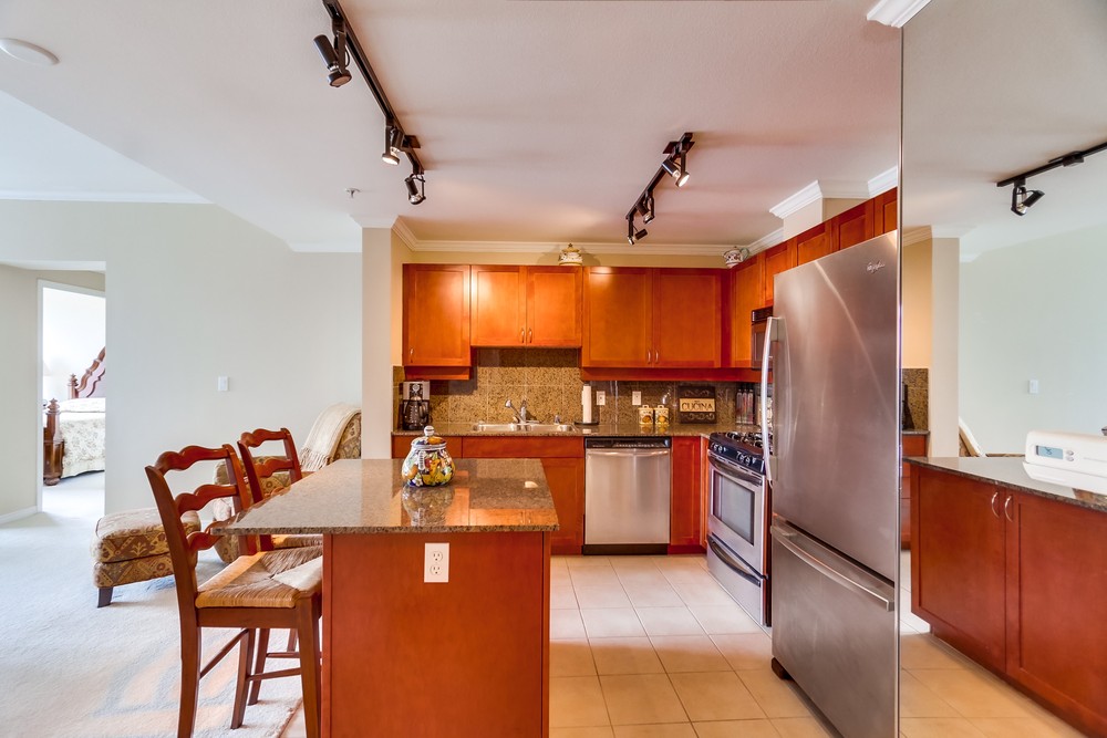 Virtual tour photo 21 of 45 for 1240 India St #1904