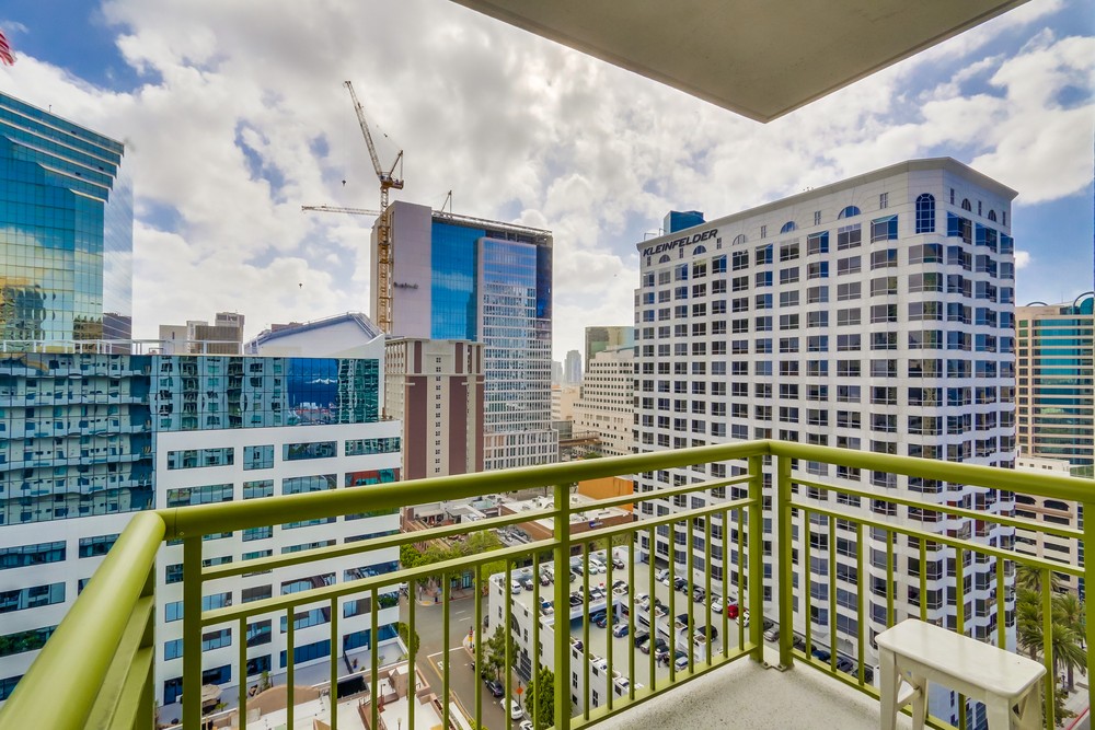 Virtual tour photo 25 of 45 for 1240 India St #1904