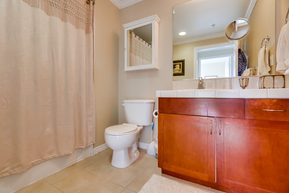 Virtual tour photo 37 of 45 for 1240 India St #1904