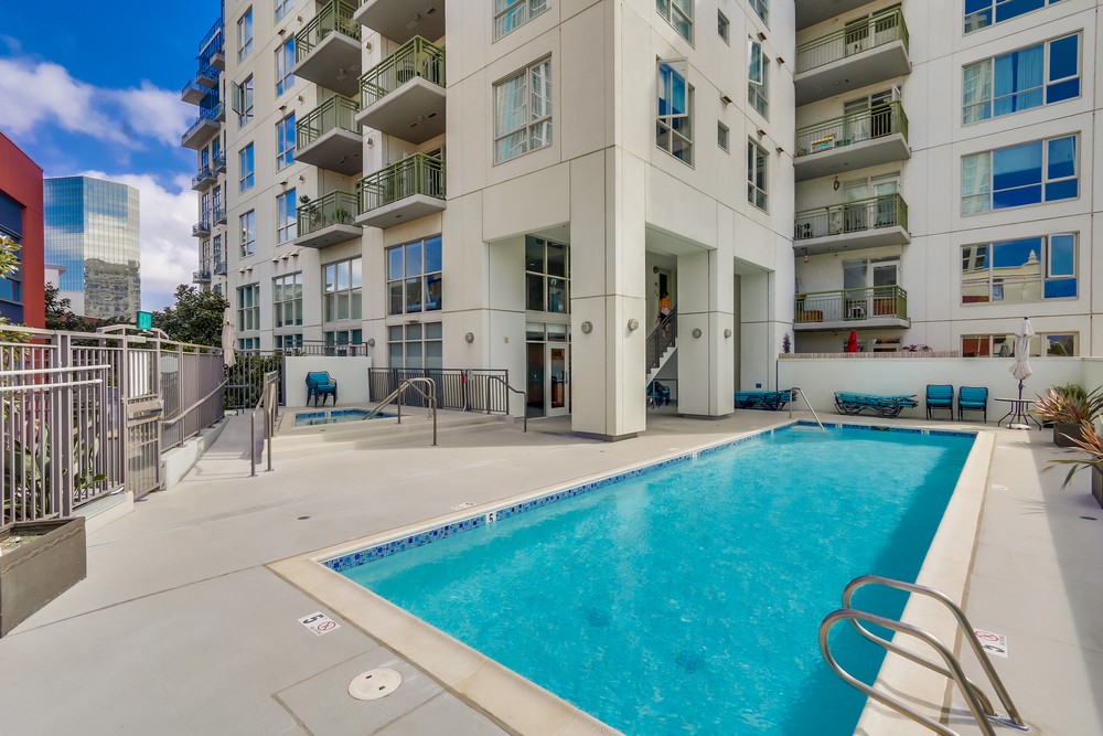 Virtual tour photo 40 of 45 for 1240 India St #1904