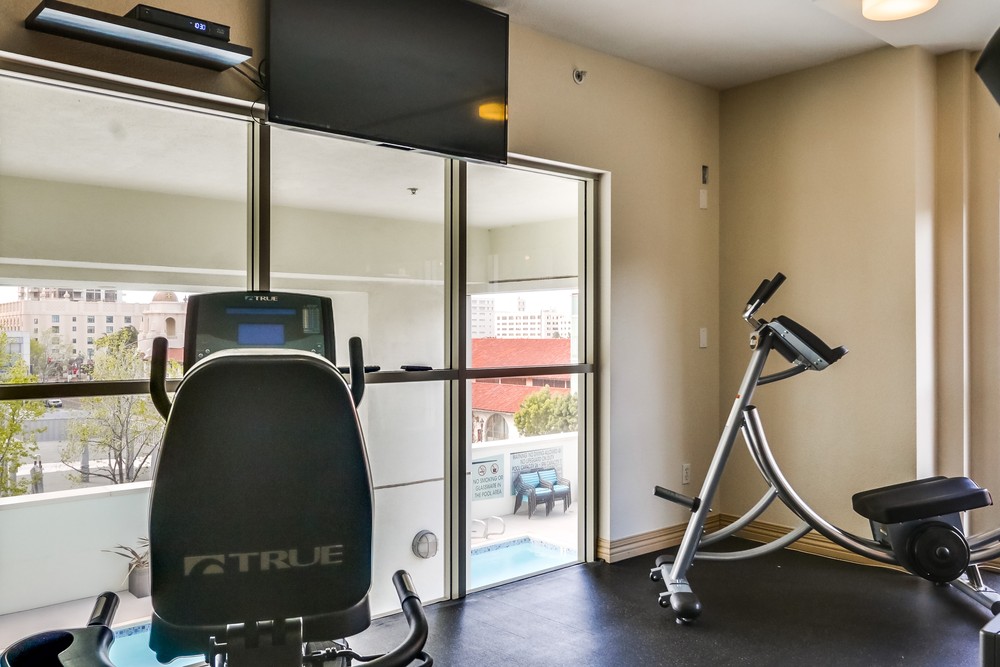 Virtual tour photo 42 of 45 for 1240 India St #1904