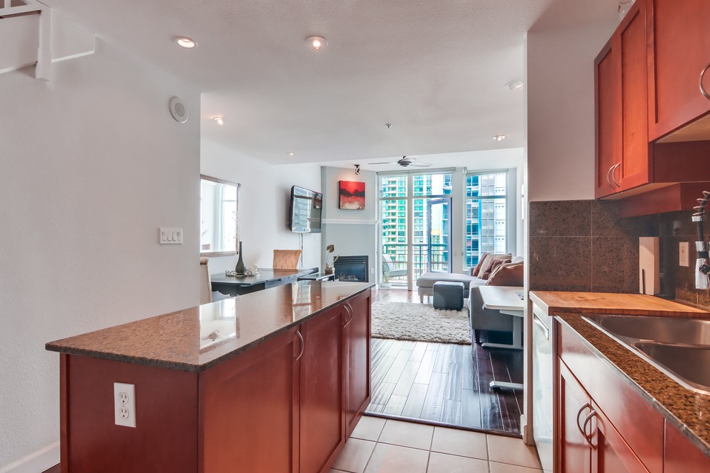 Virtual tour photo 22 of 49 for 1240 India St