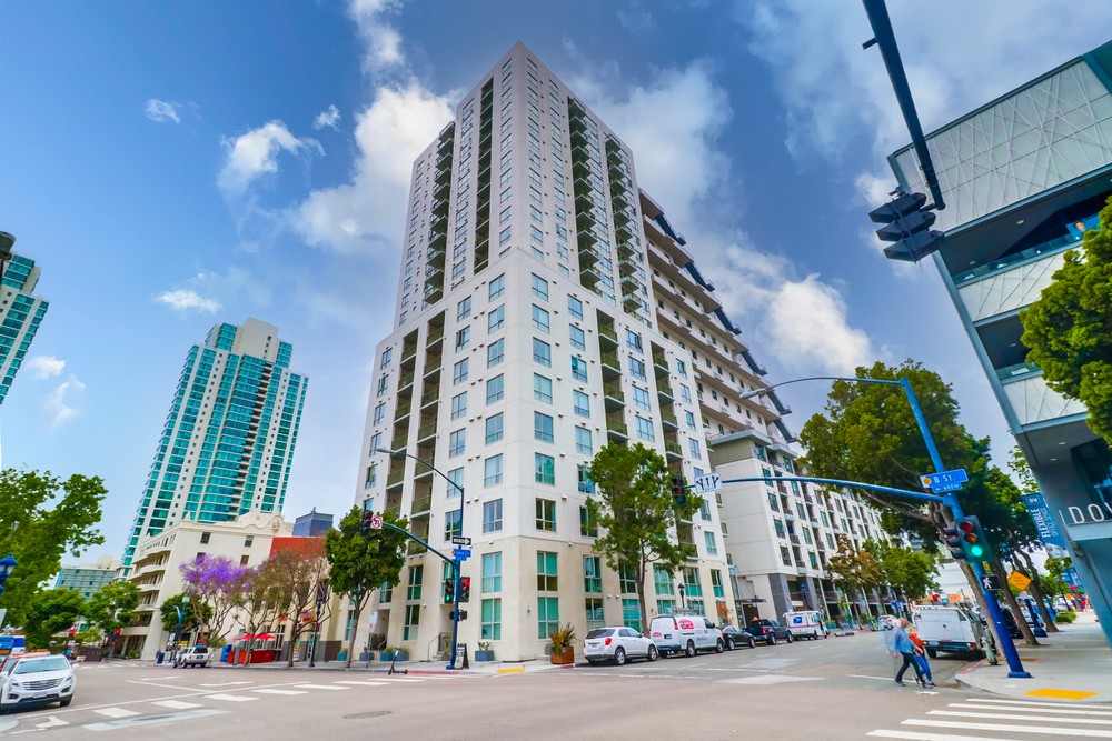 Virtual tour photo 1 of 41 for 1240 India St