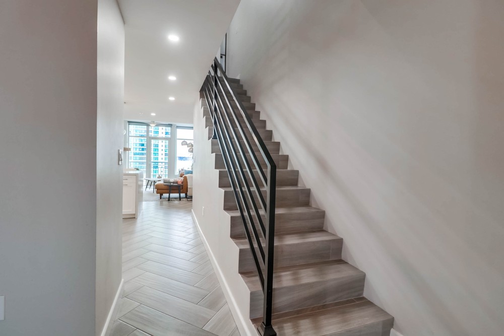 Virtual tour photo 7 of 41 for 1240 India St
