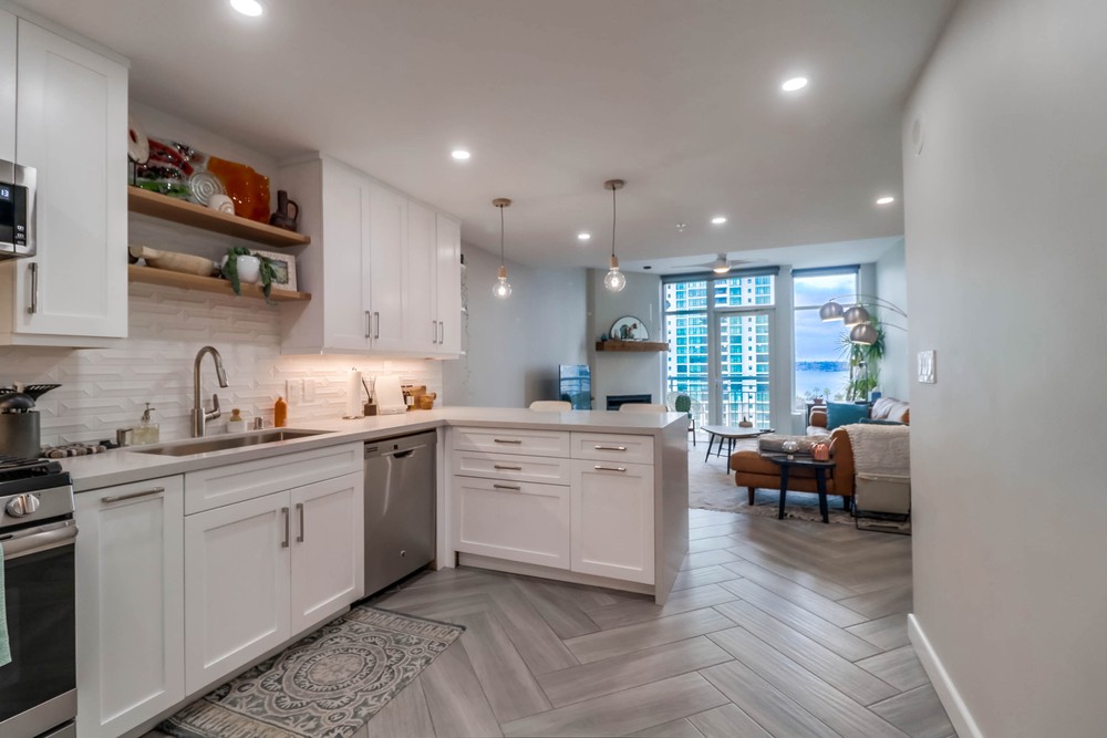 Virtual tour photo 9 of 41 for 1240 India St