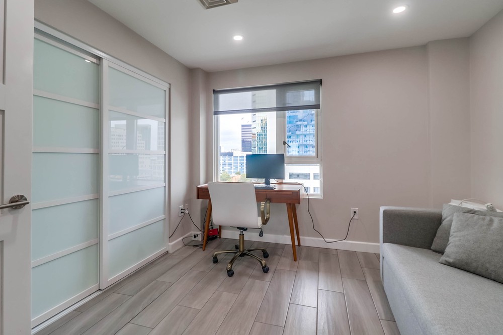Virtual tour photo 23 of 41 for 1240 India St
