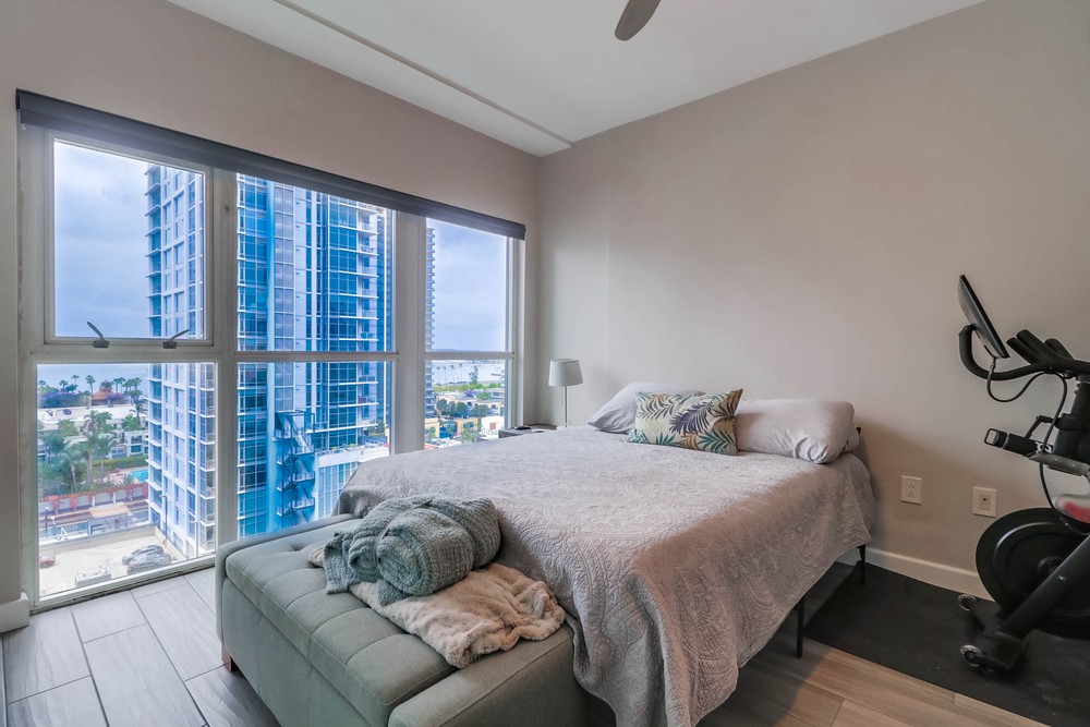 Virtual tour photo 31 of 41 for 1240 India St