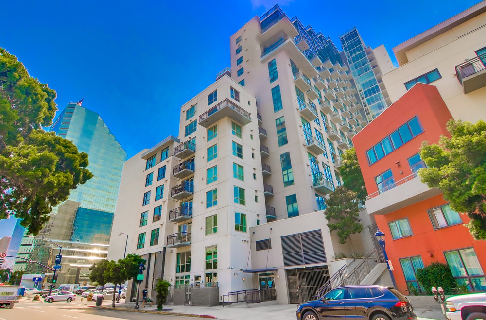 Virtual tour photo 4 of 41 for 1240 India St UNIT 317
