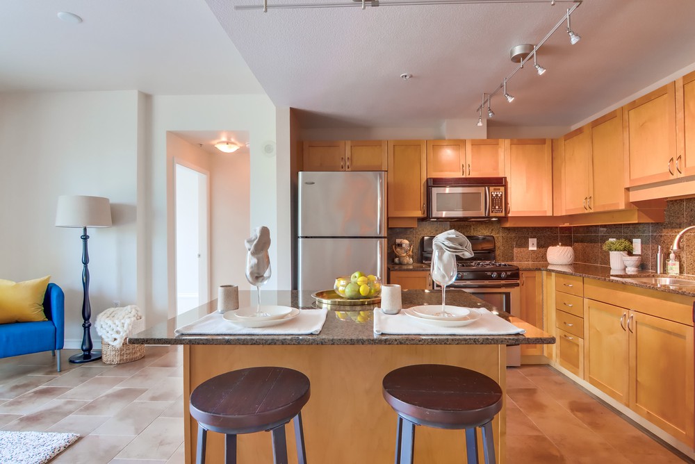 Virtual tour photo 15 of 41 for 1240 India St UNIT 317