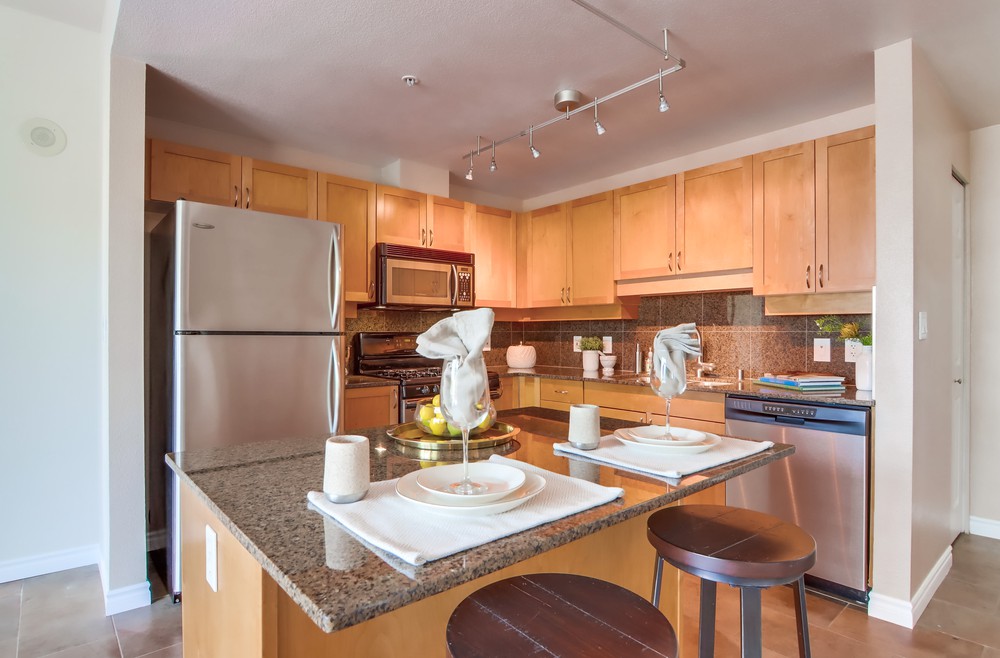Virtual tour photo 17 of 41 for 1240 India St UNIT 317