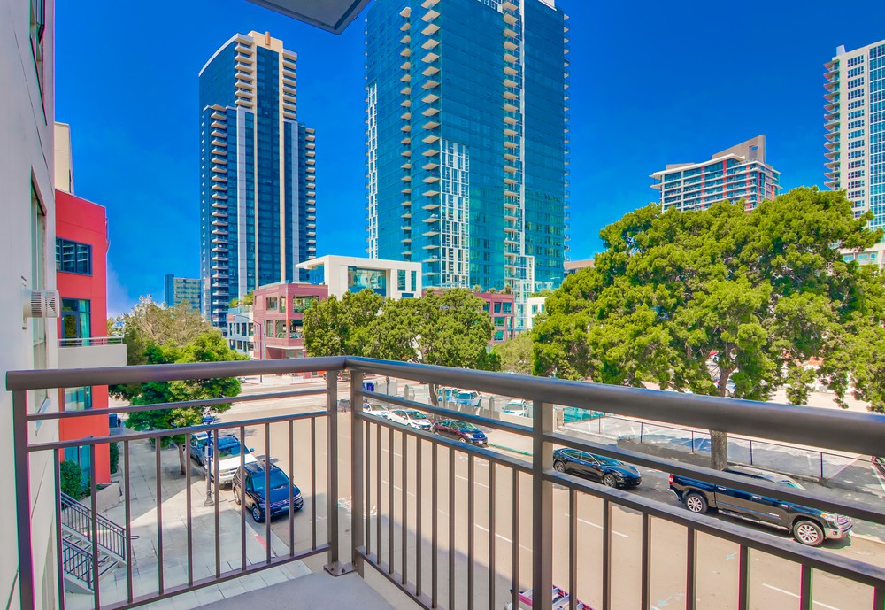 Virtual tour photo 35 of 41 for 1240 India St UNIT 317