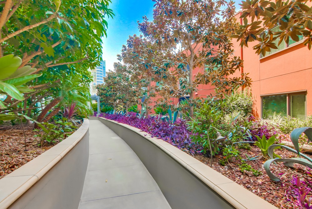 Virtual tour photo 41 of 41 for 1240 India St UNIT 317