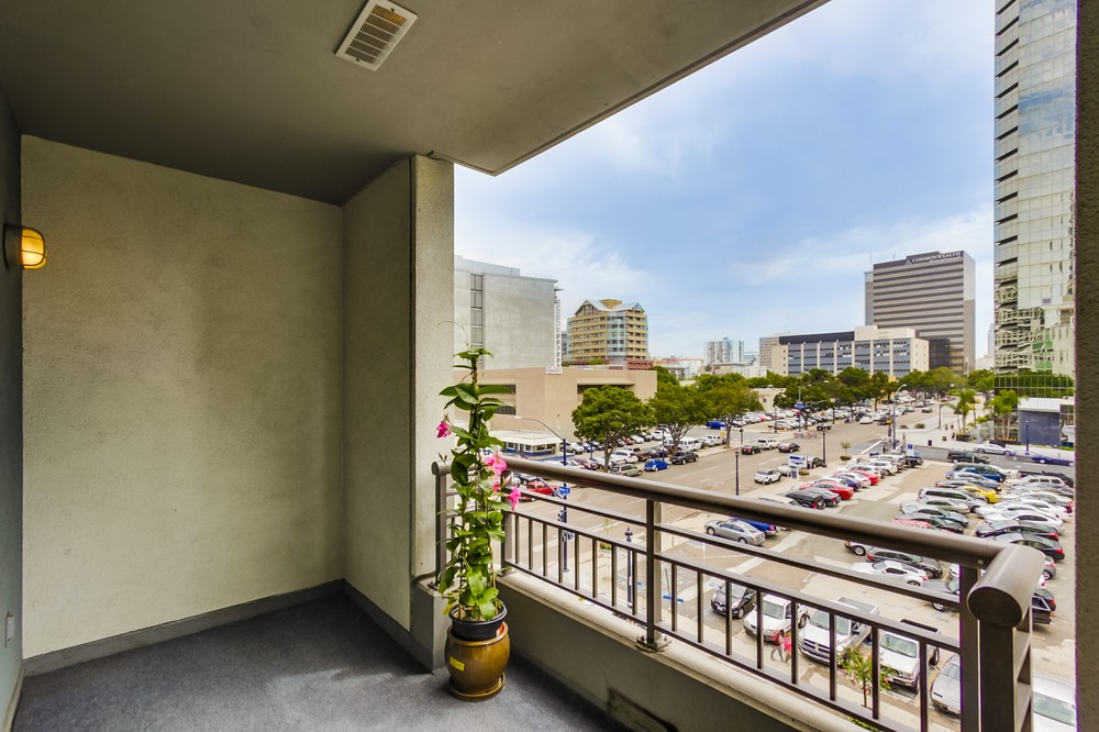 Virtual tour photo 15 of 34 for 1240 India Street #520