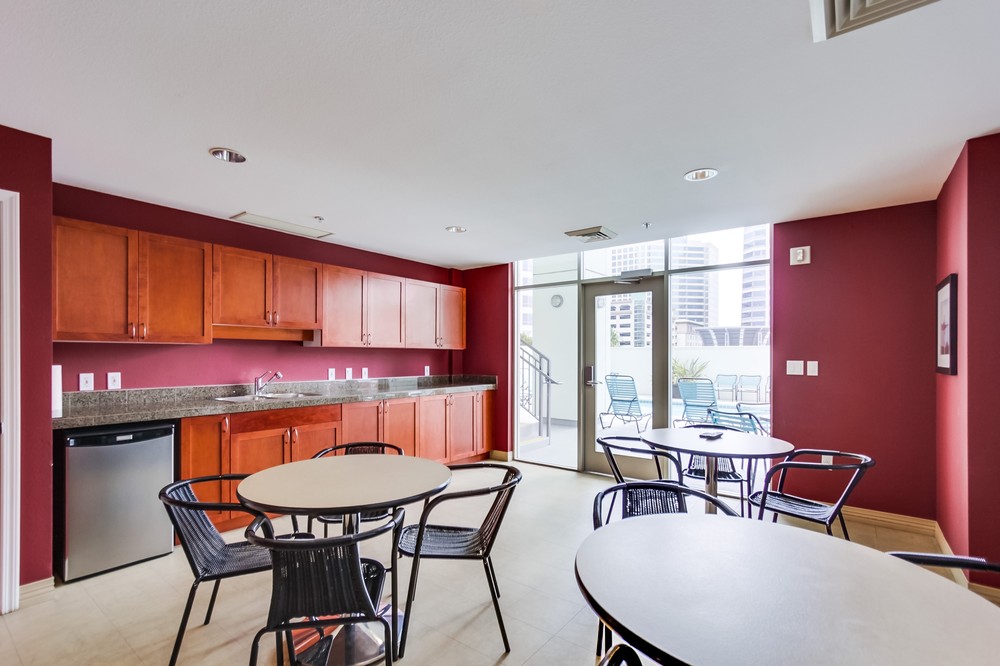 Virtual tour photo 25 of 34 for 1240 India Street #520