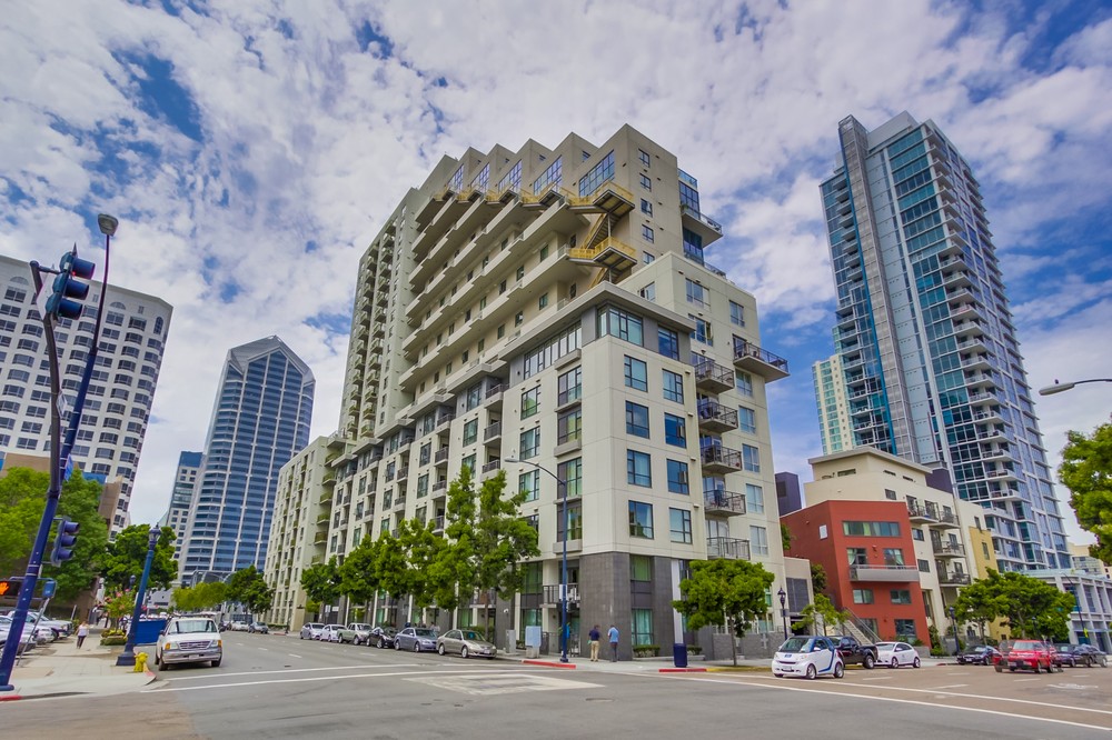 Virtual tour photo 32 of 34 for 1240 India Street #520