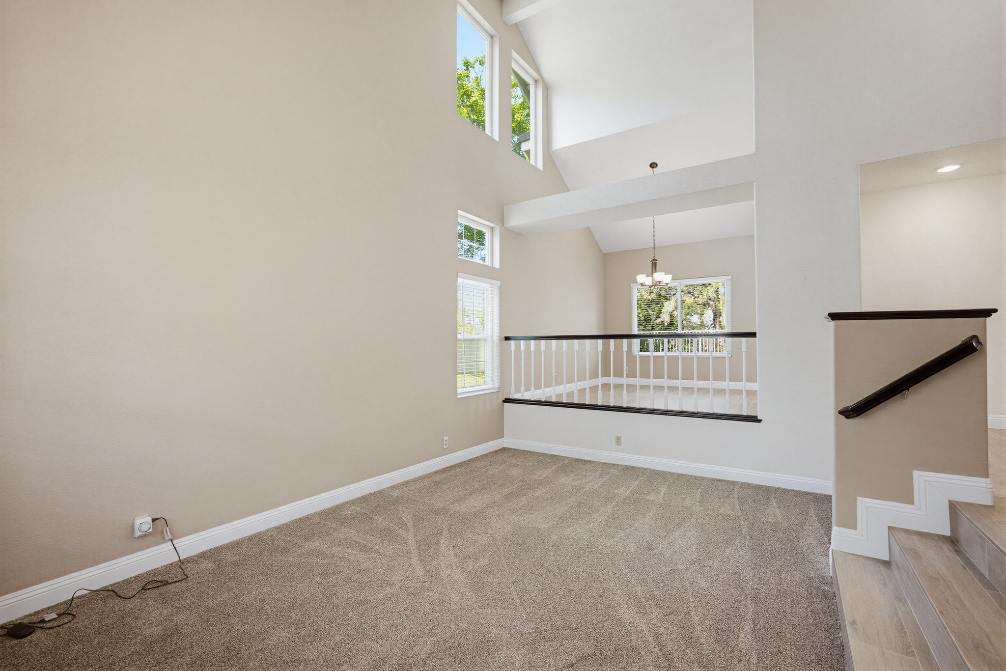 Virtual tour photo 10 of 60 for 1240 Jonah Dr