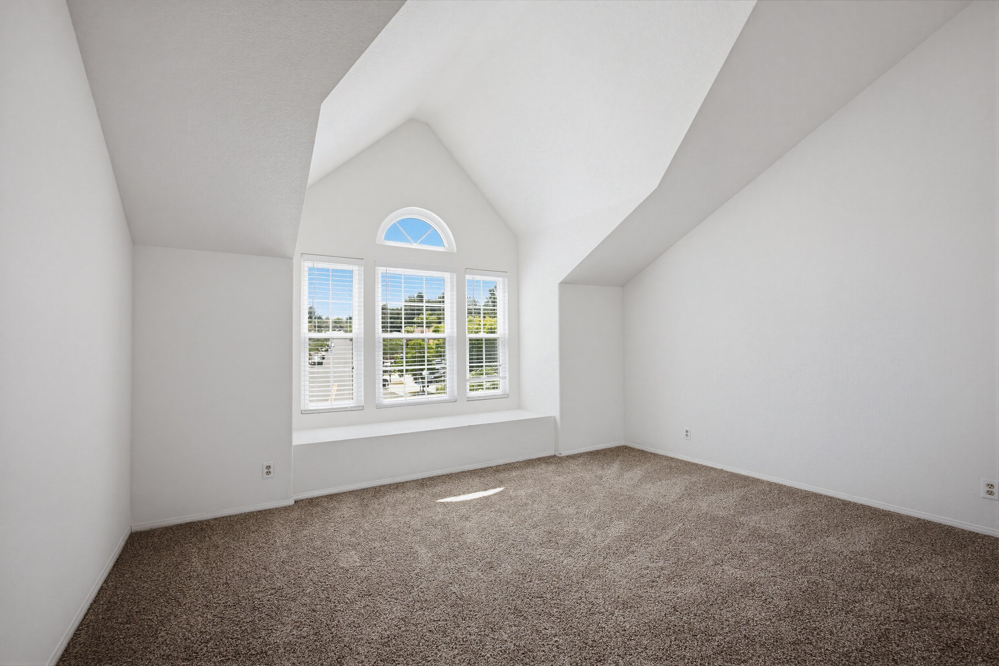 Virtual tour photo 47 of 60 for 1240 Jonah Dr