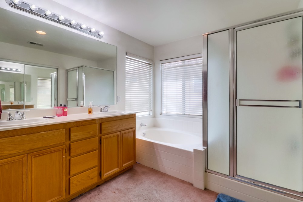Virtual tour photo 34 of 53 for 1241 Sand Drift Point
