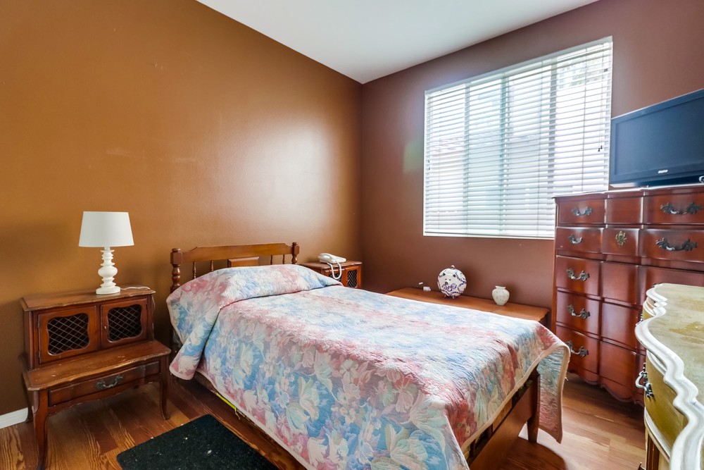 Virtual tour photo 36 of 53 for 1241 Sand Drift Point