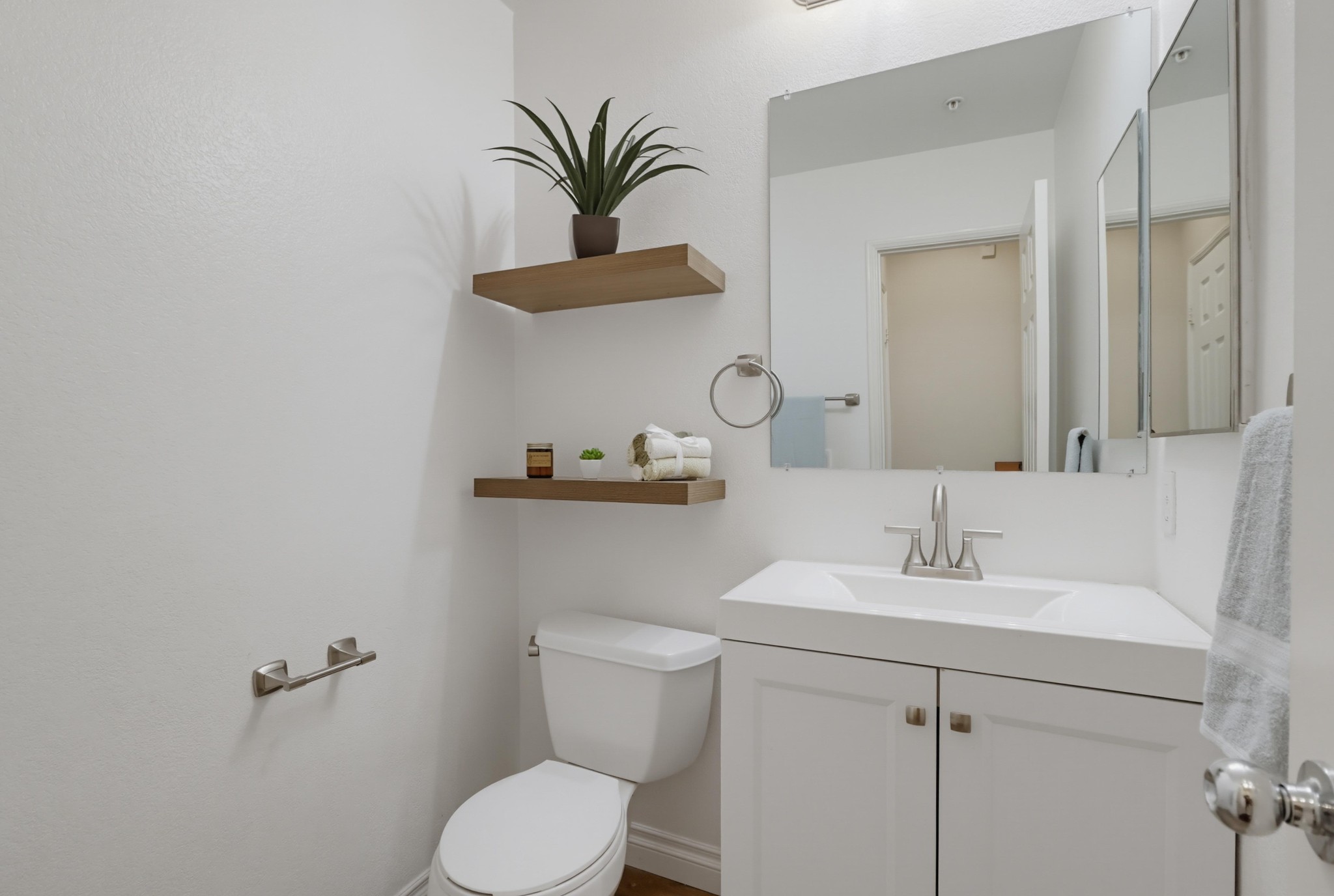 Virtual tour photo 12 of 46 for 1241 Santa Cora Ave Unit 334