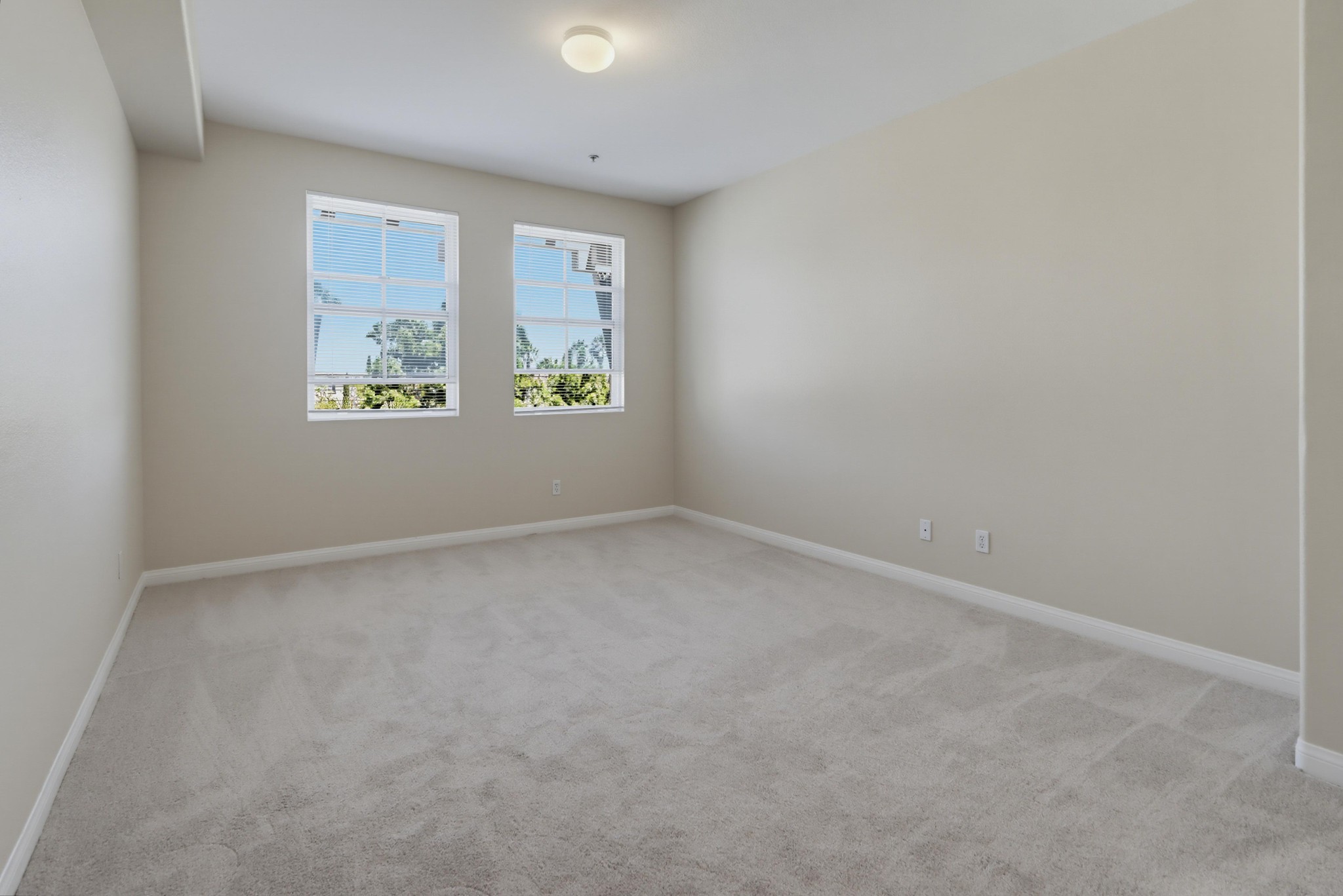 Virtual tour photo 26 of 46 for 1241 Santa Cora Ave Unit 334