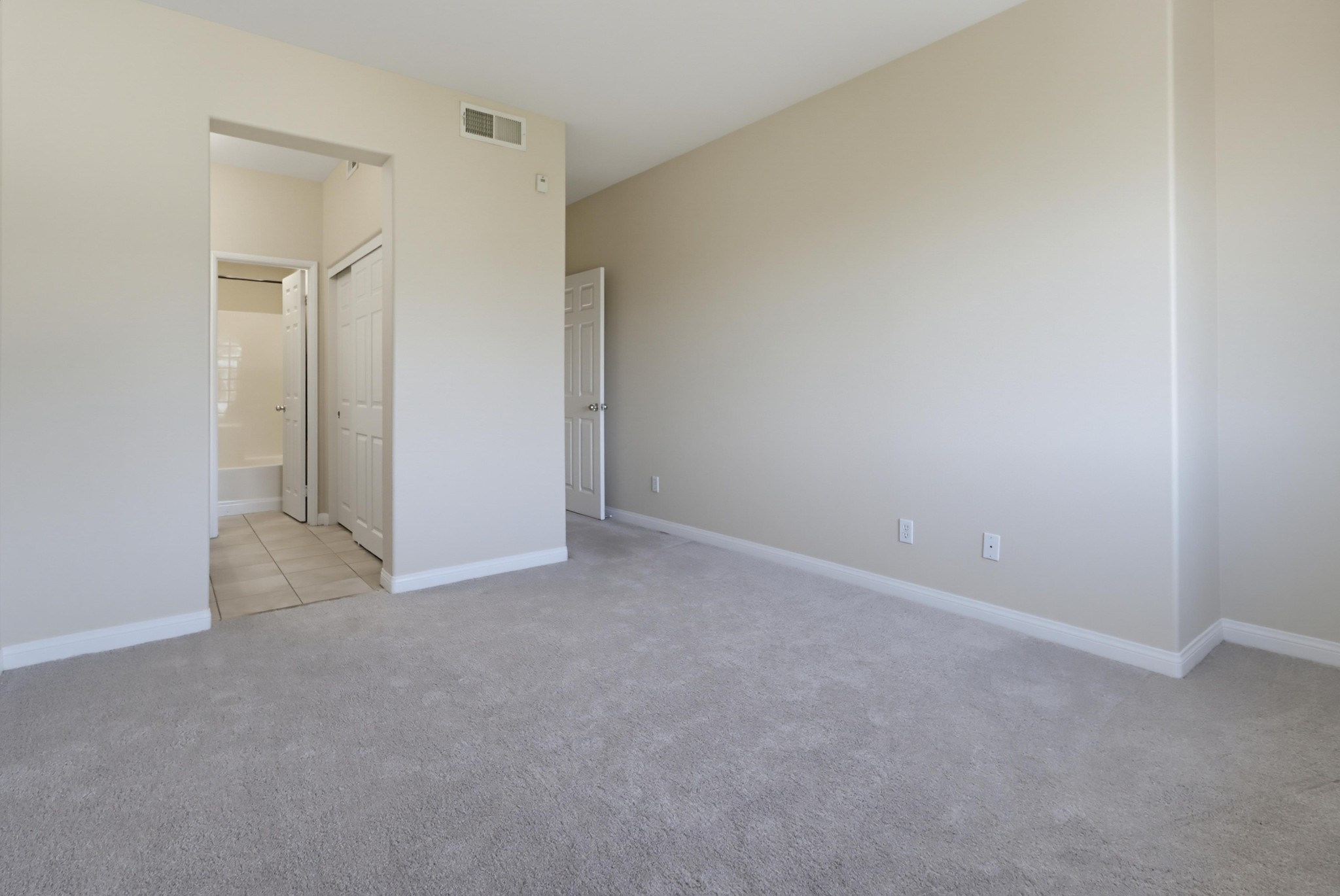 Virtual tour photo 37 of 46 for 1241 Santa Cora Ave Unit 334