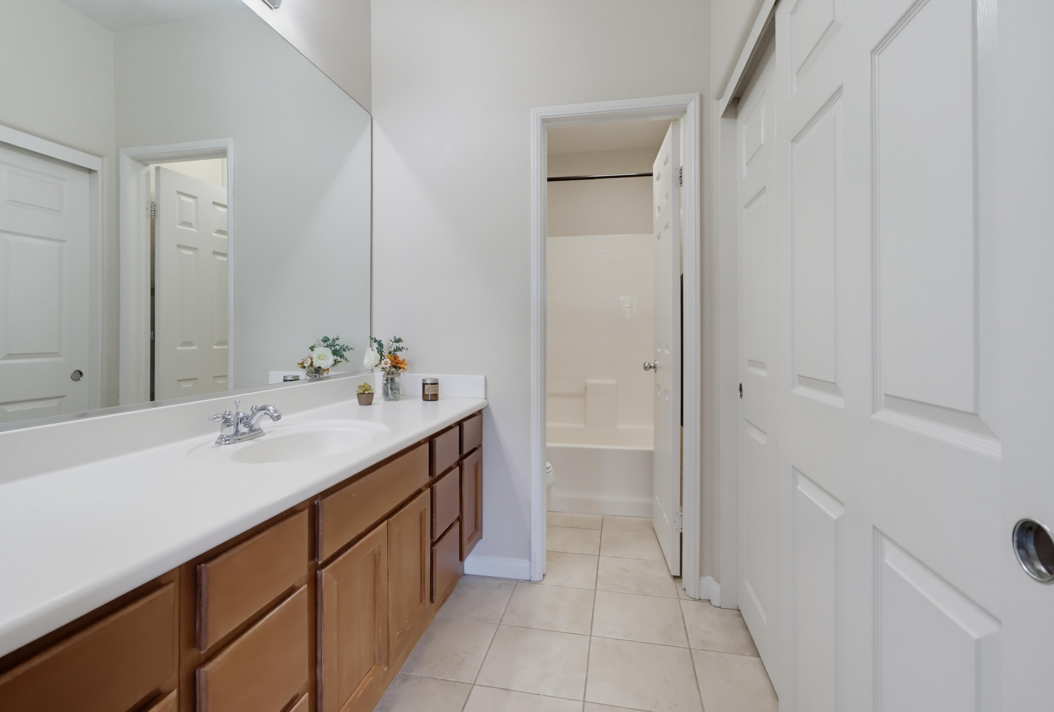Virtual tour photo 38 of 46 for 1241 Santa Cora Ave Unit 334