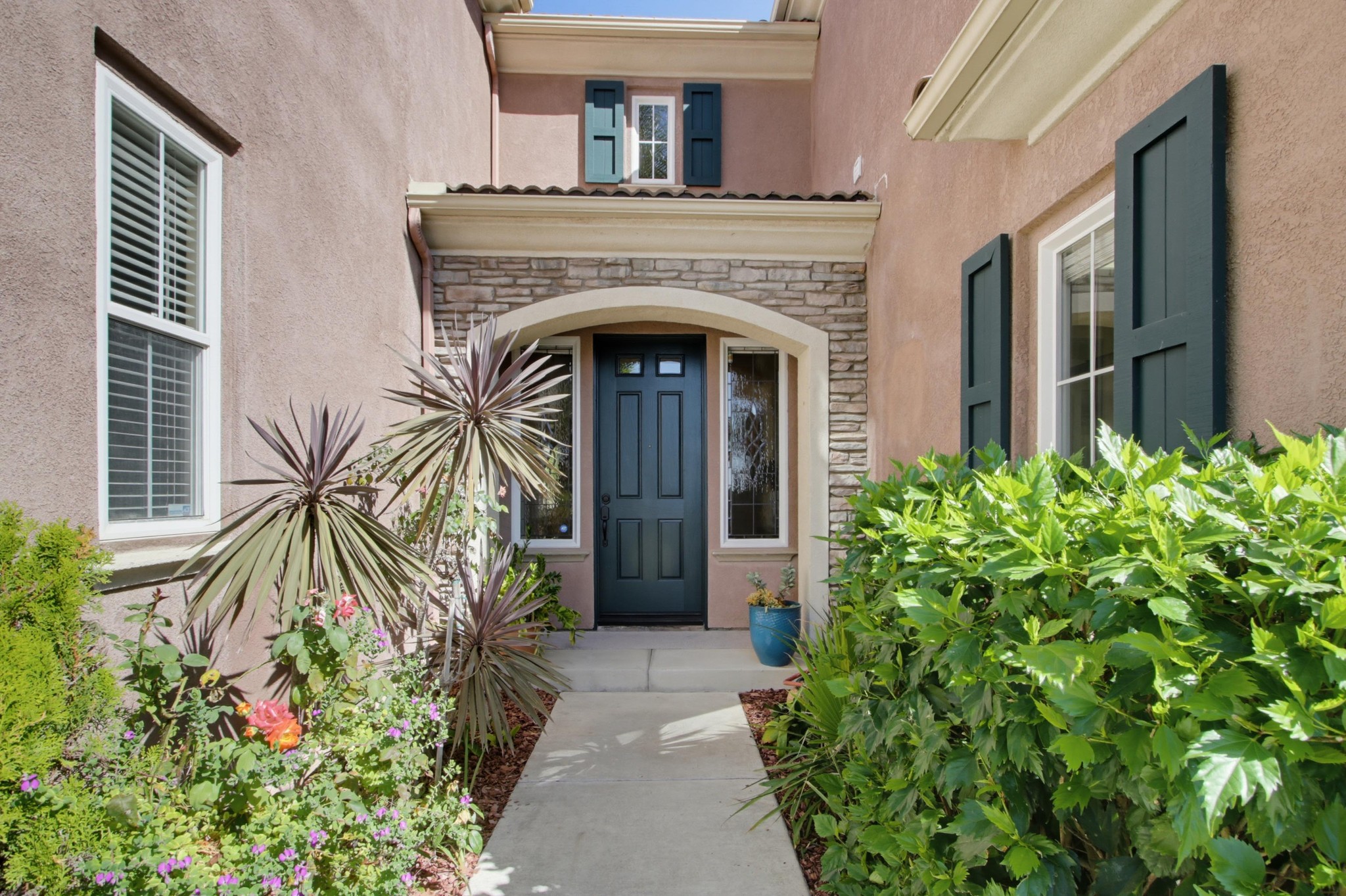 Virtual tour photo 7 of 79 for 1241 White Sands Dr