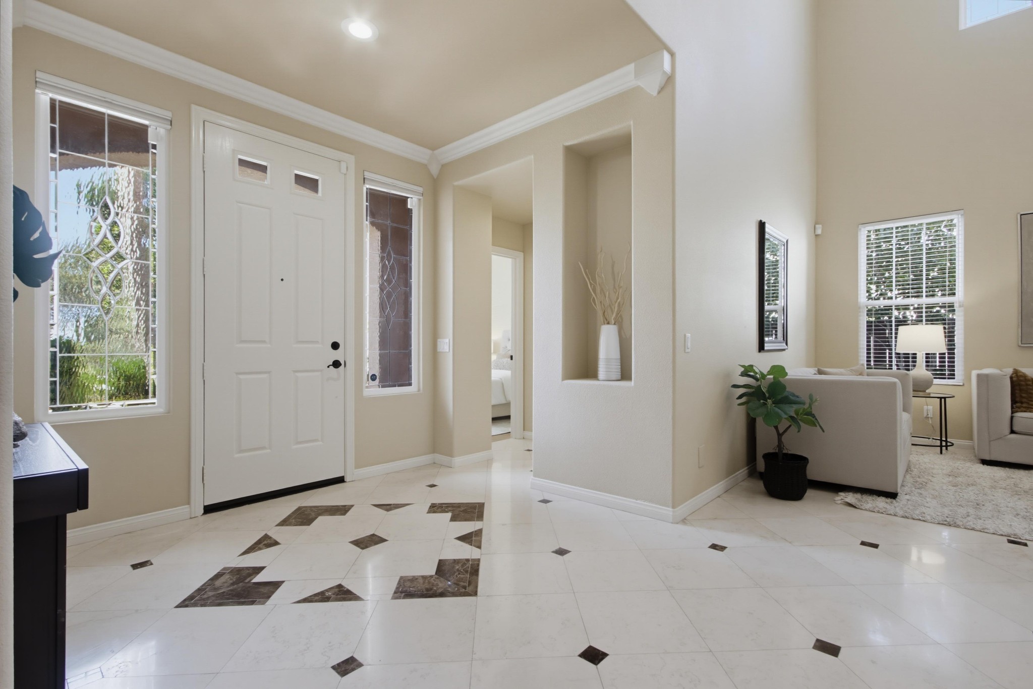 Virtual tour photo 8 of 79 for 1241 White Sands Dr