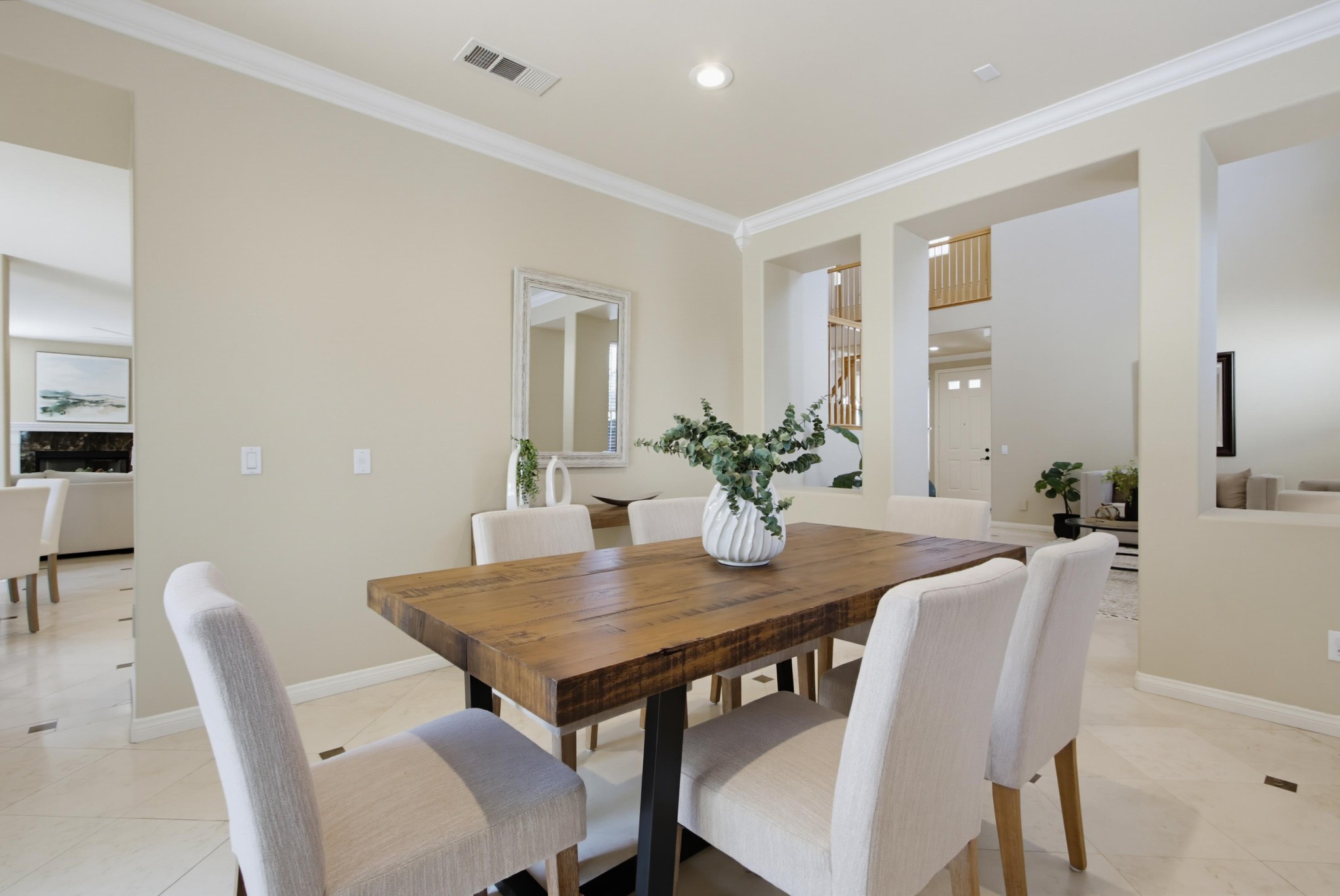 Virtual tour photo 13 of 79 for 1241 White Sands Dr