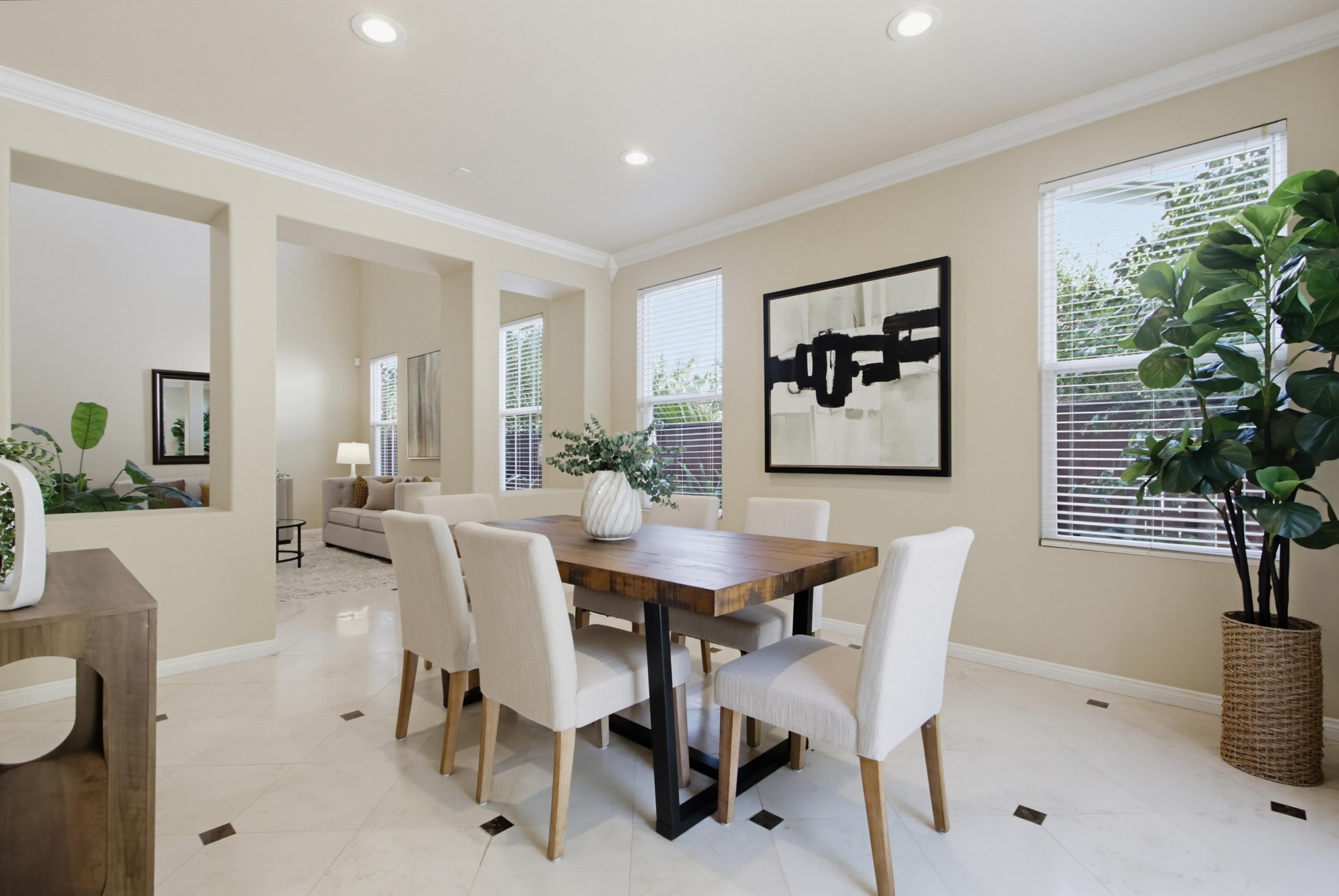 Virtual tour photo 14 of 79 for 1241 White Sands Dr