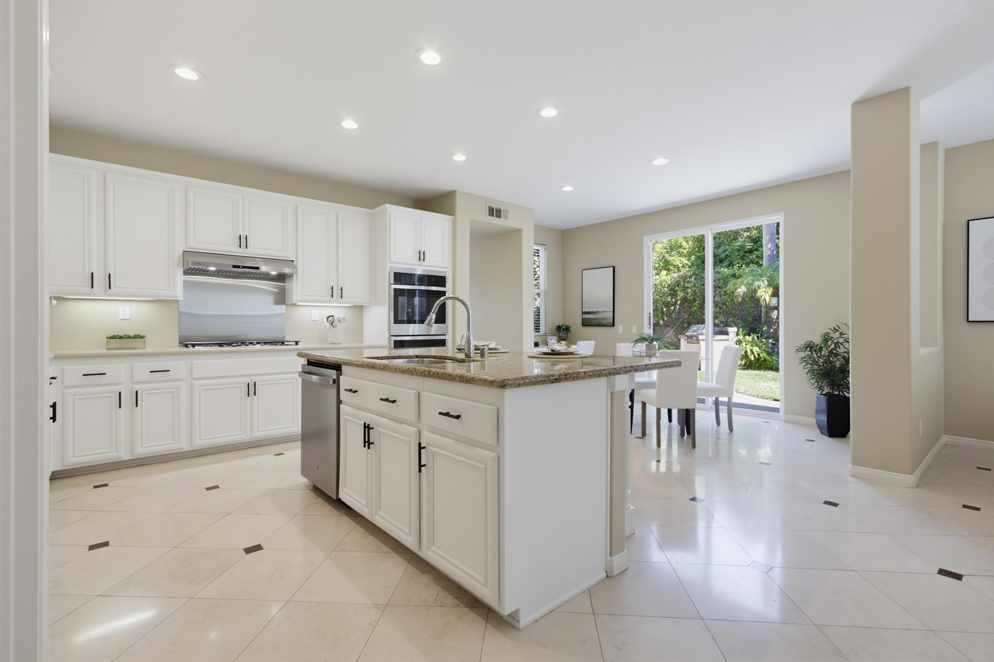 Virtual tour photo 22 of 79 for 1241 White Sands Dr
