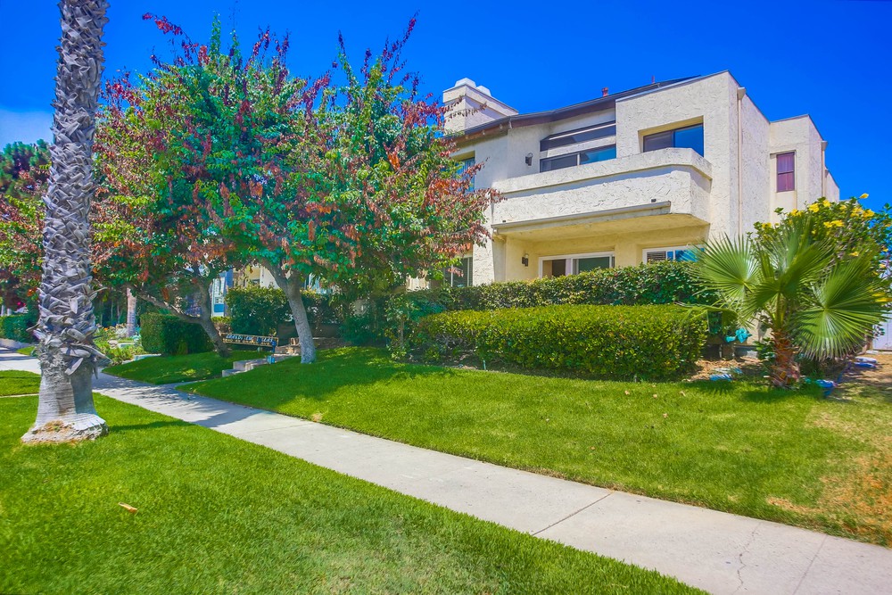Virtual tour photo 1 of 39 for 1242 Grand Ave