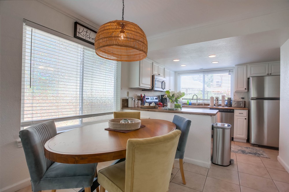Virtual tour photo 11 of 39 for 1242 Grand Ave