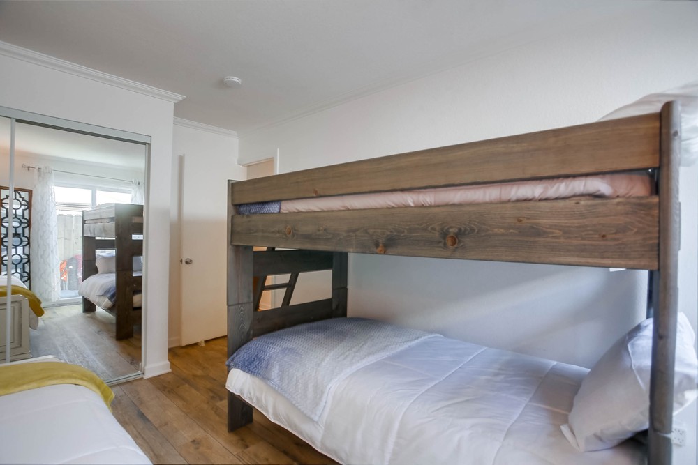 Virtual tour photo 33 of 39 for 1242 Grand Ave