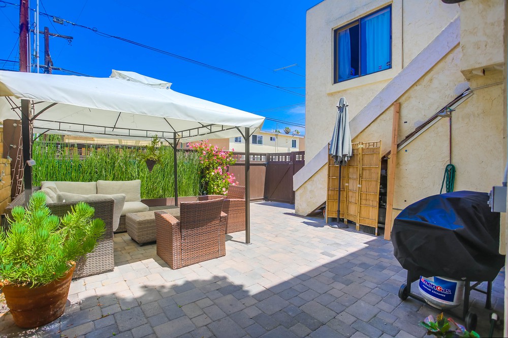Virtual tour photo 35 of 39 for 1242 Grand Ave
