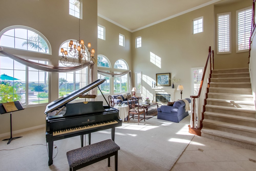 Virtual tour photo 6 of 62 for 12423 Figtree St