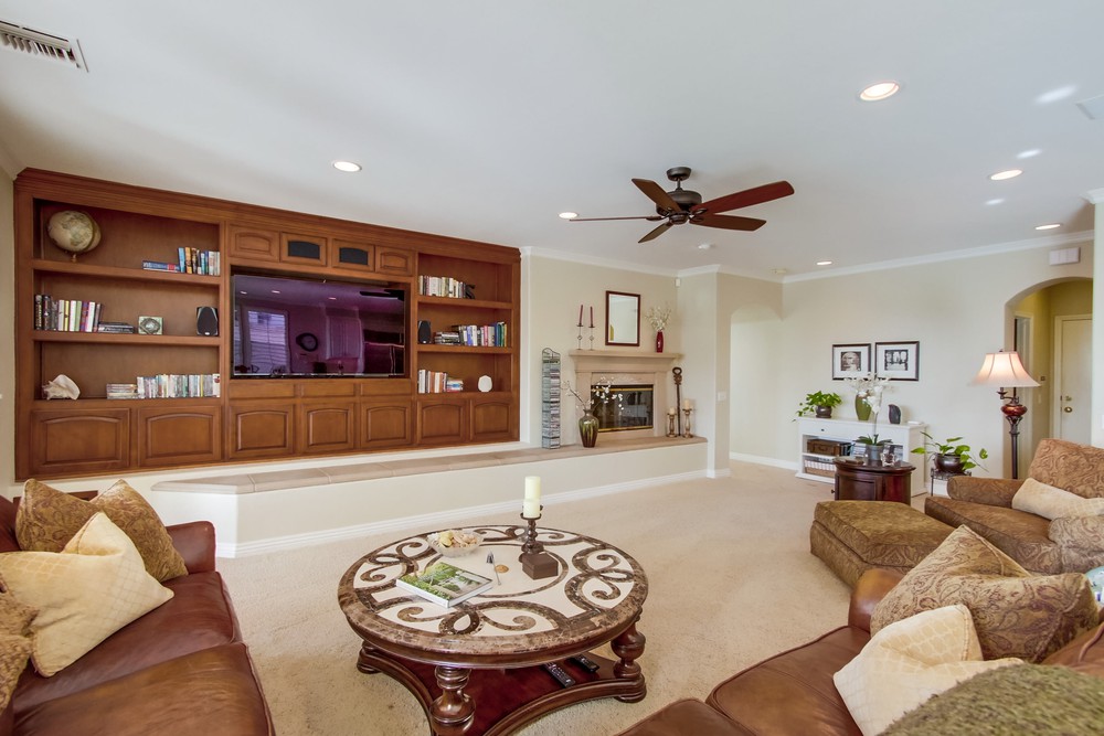 Virtual tour photo 12 of 62 for 12423 Figtree St