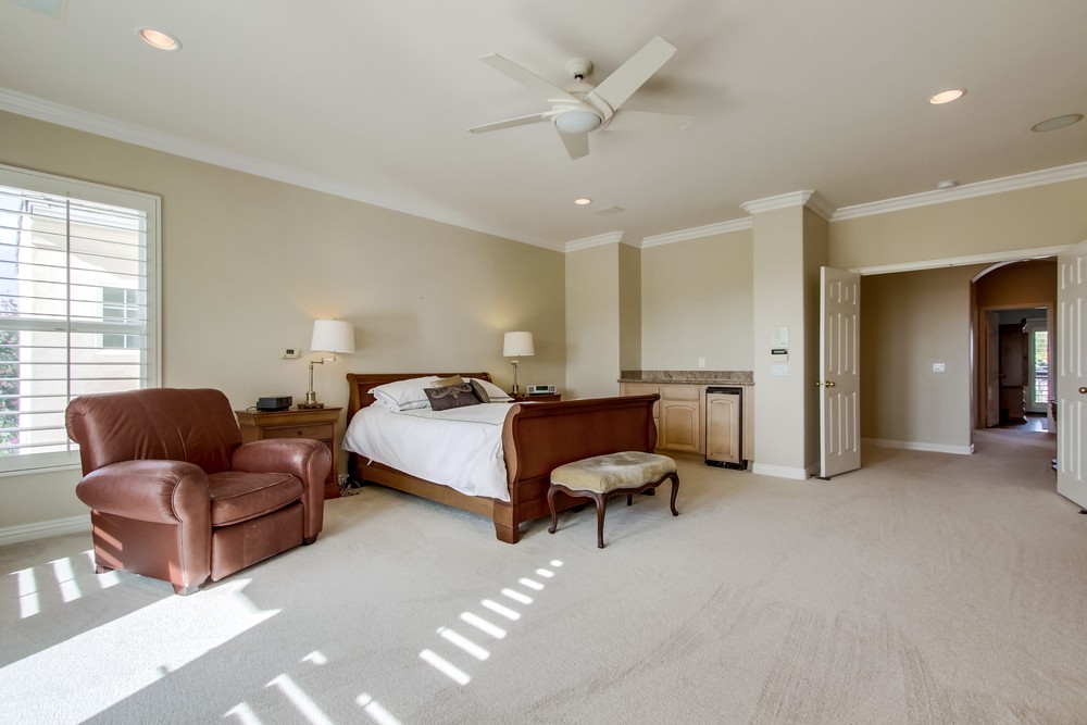 Virtual tour photo 26 of 62 for 12423 Figtree St