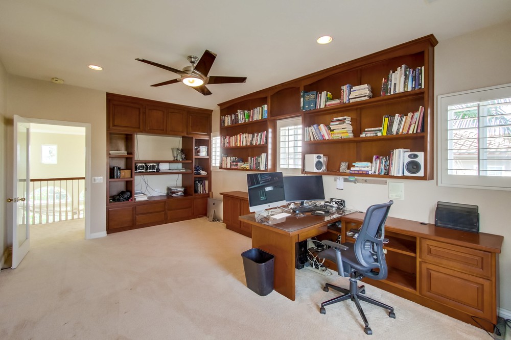 Virtual tour photo 39 of 62 for 12423 Figtree St