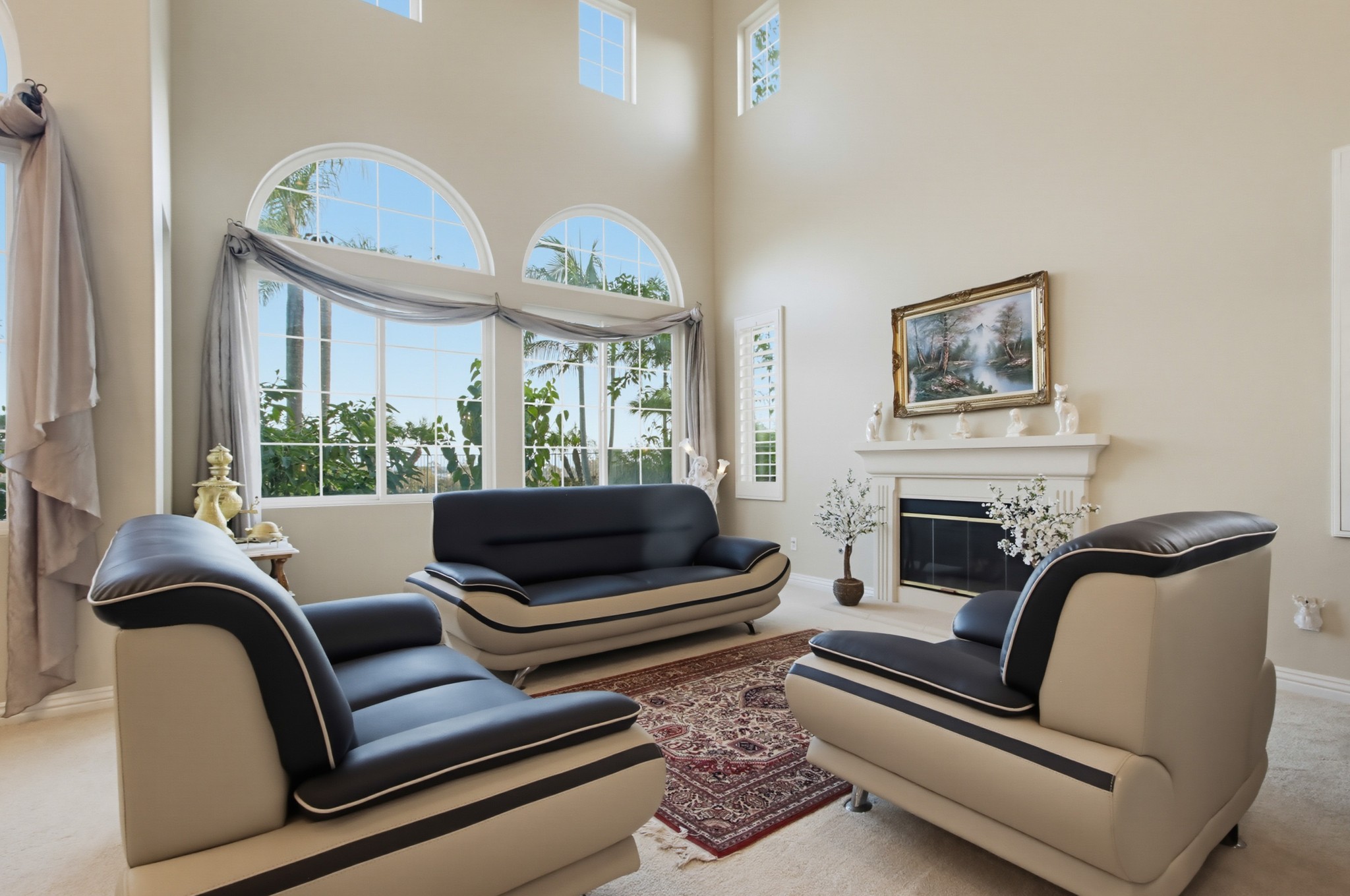 Virtual tour photo 20 of 138 for 12423 Figtree St