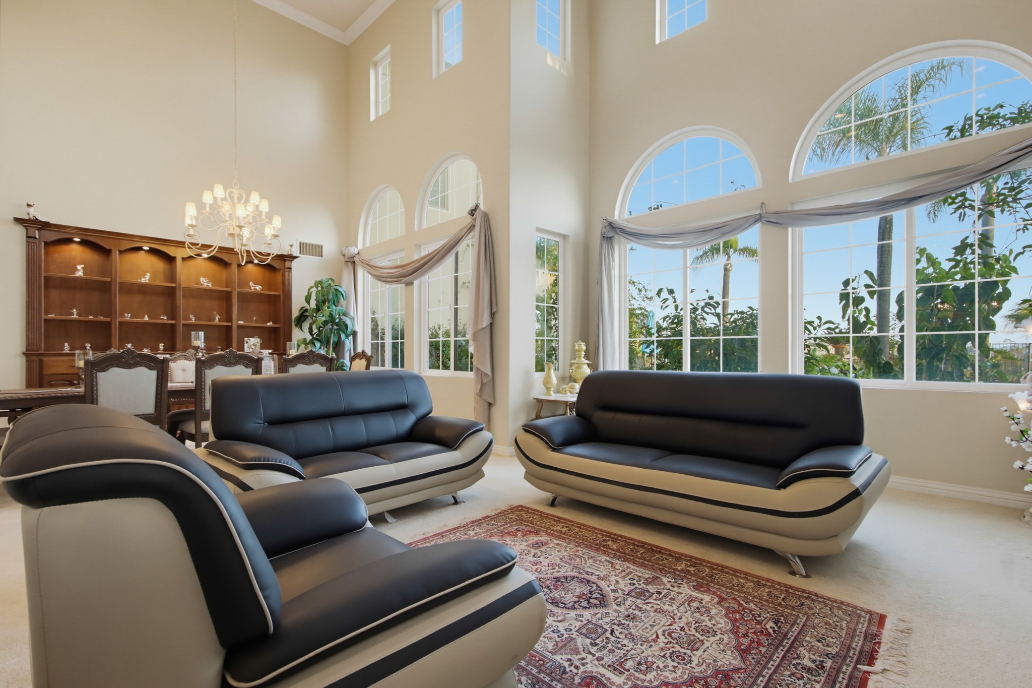 Virtual tour photo 23 of 138 for 12423 Figtree St