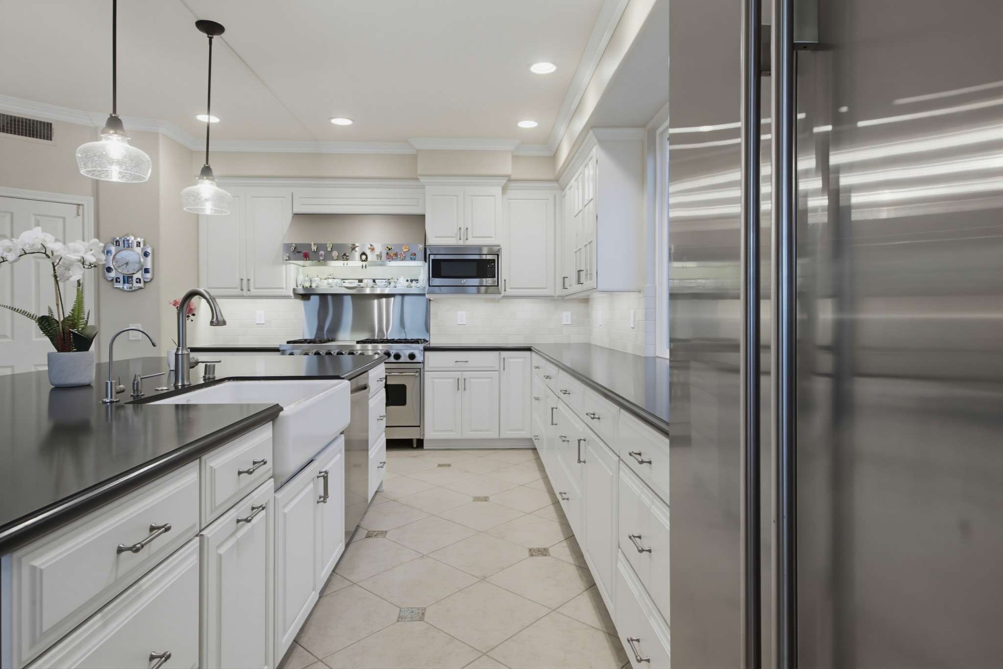 Virtual tour photo 32 of 138 for 12423 Figtree St