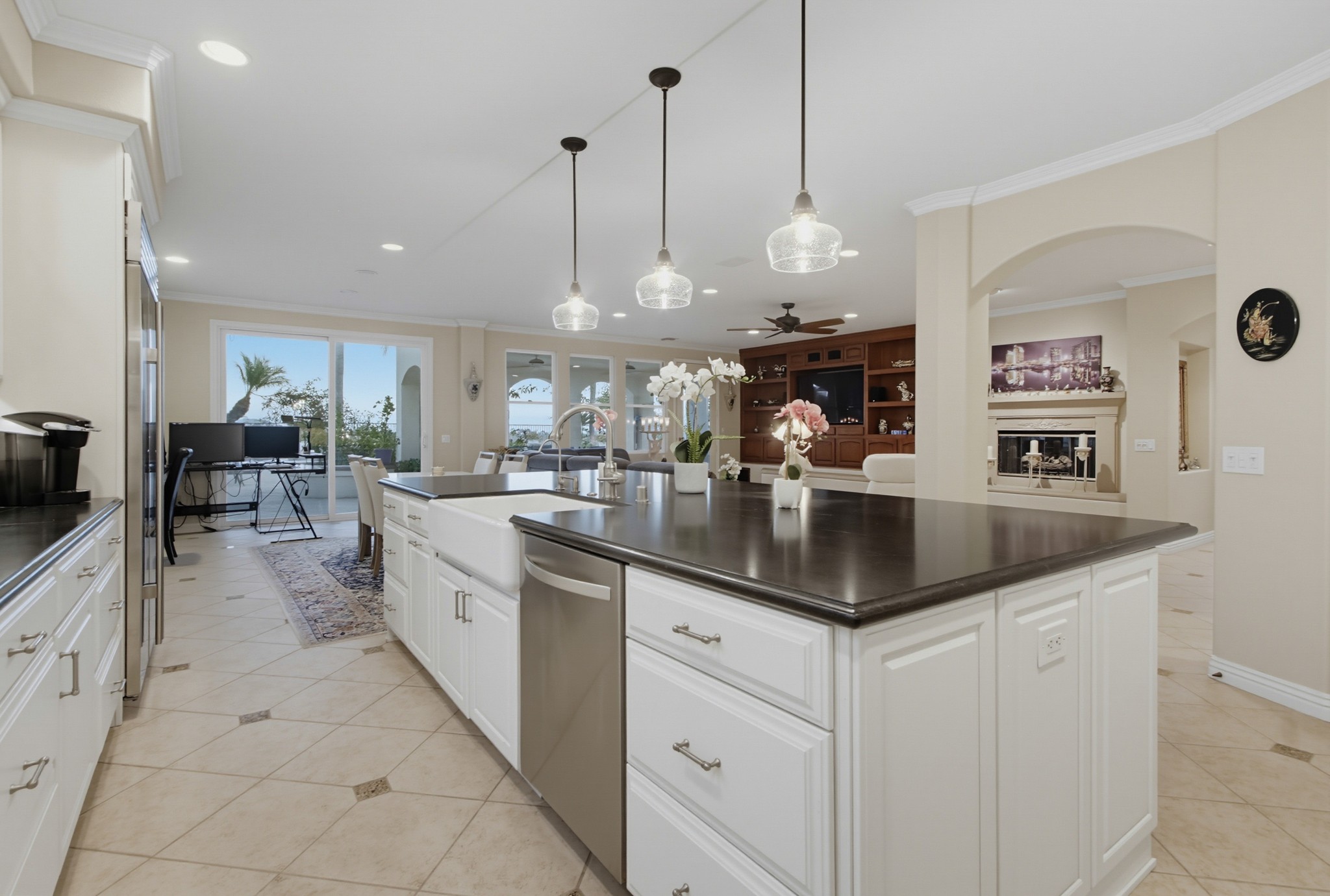 Virtual tour photo 34 of 138 for 12423 Figtree St