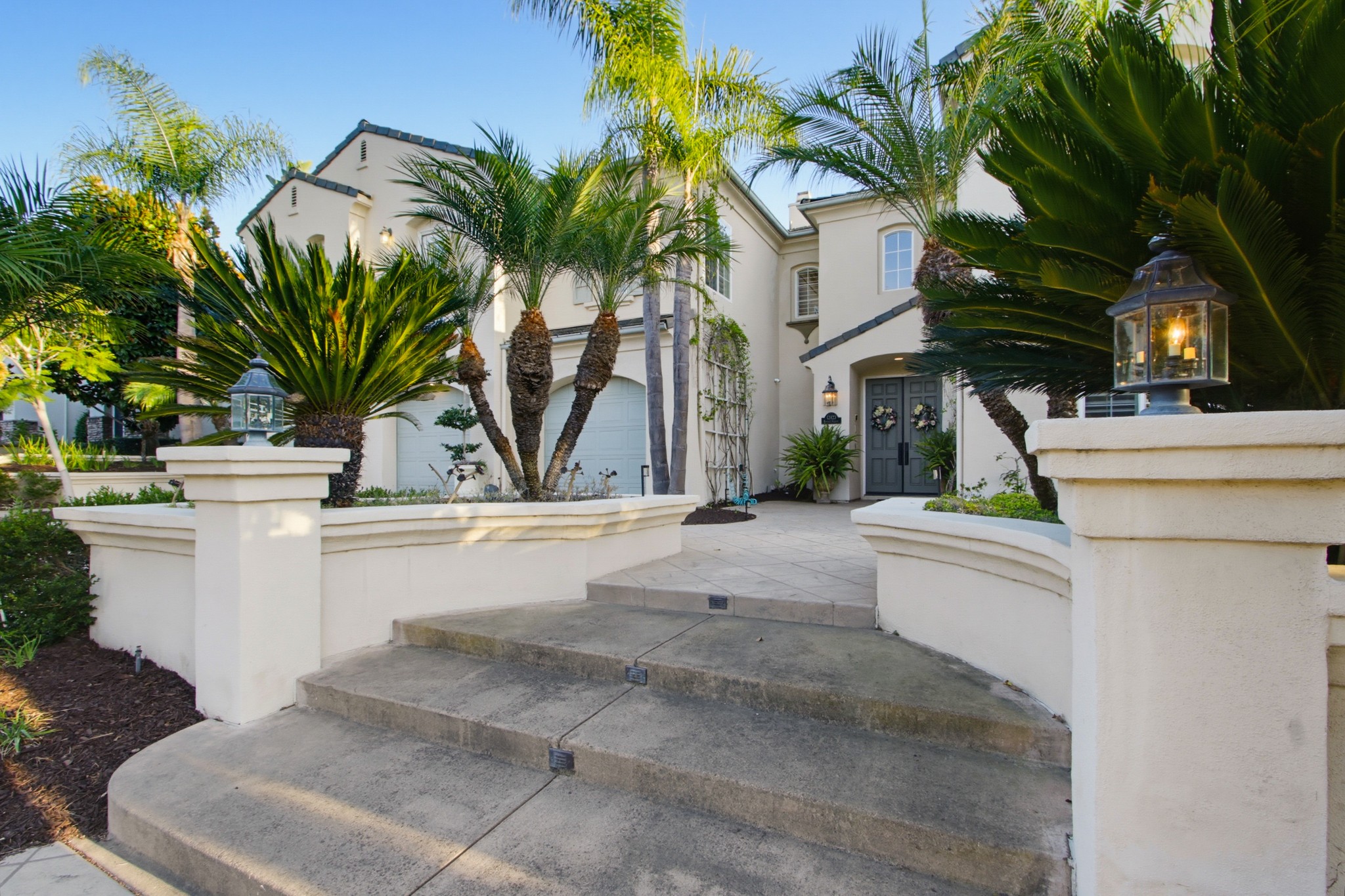 Virtual tour photo 77 of 138 for 12423 Figtree St