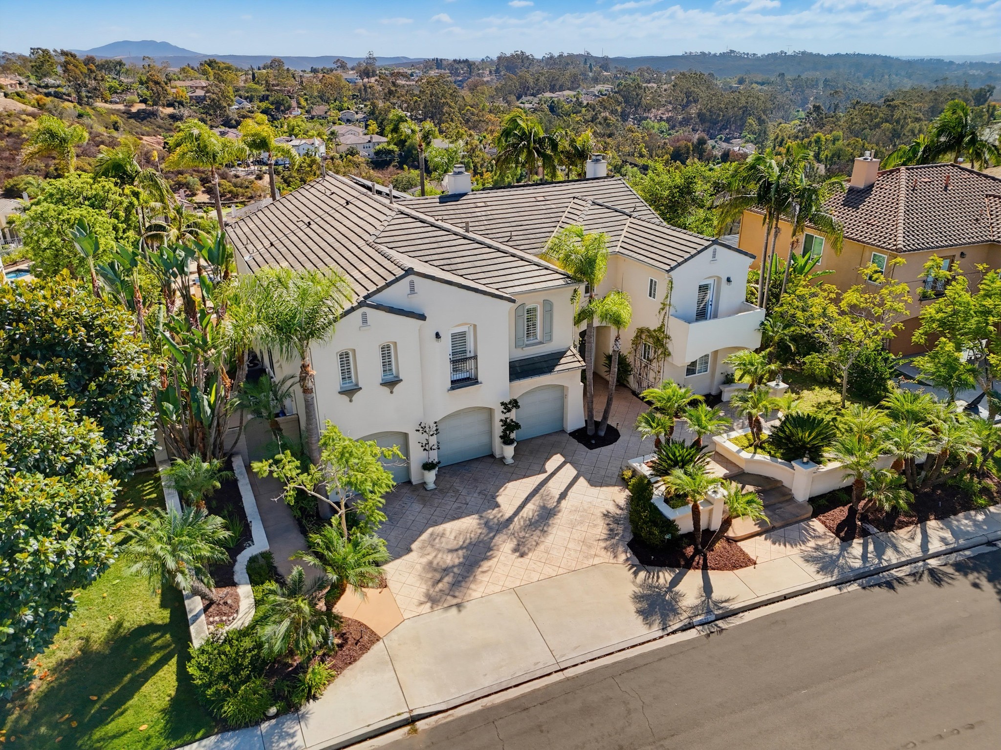 Virtual tour photo 105 of 138 for 12423 Figtree St
