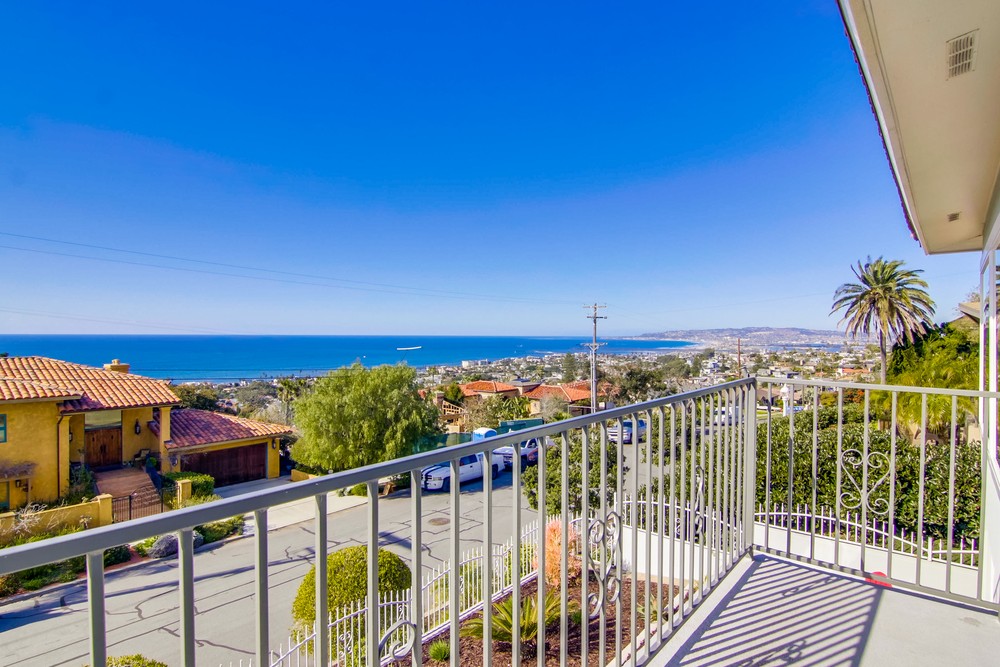 Virtual tour photo 9 of 77 for 1243 Trieste Dr